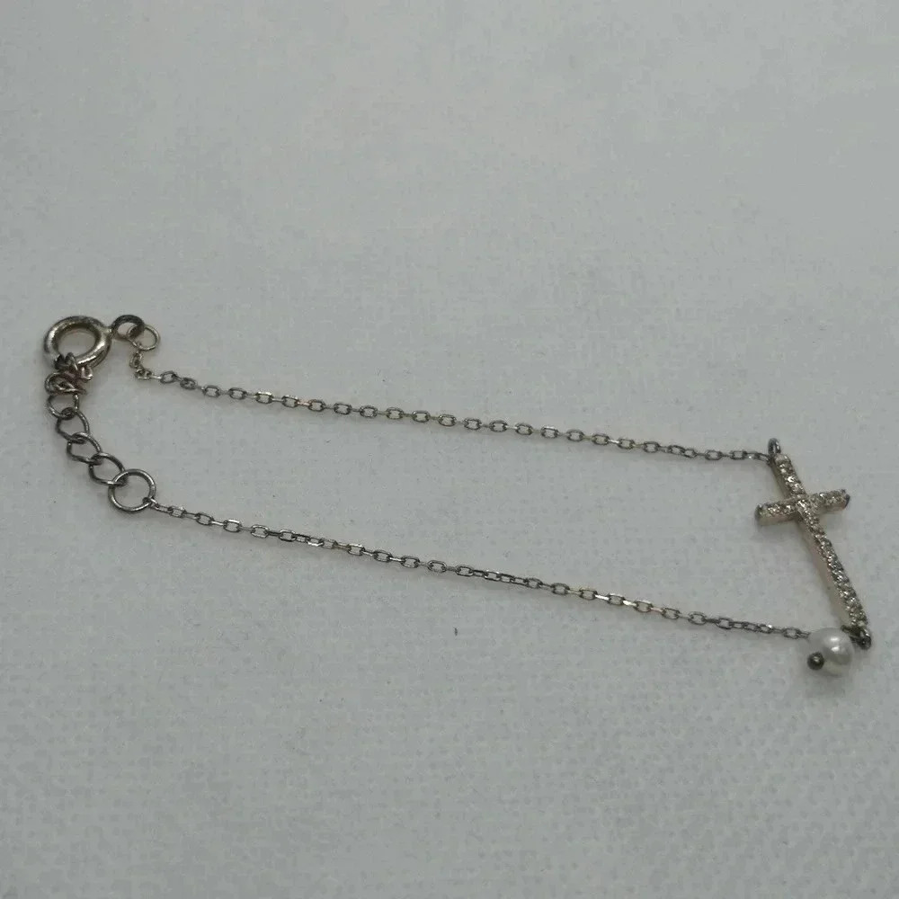 Sterling cross bracelet